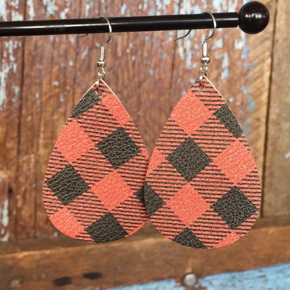 Red & Black Plaid PU Leather Teardrop Earring - Picture 1 of 3